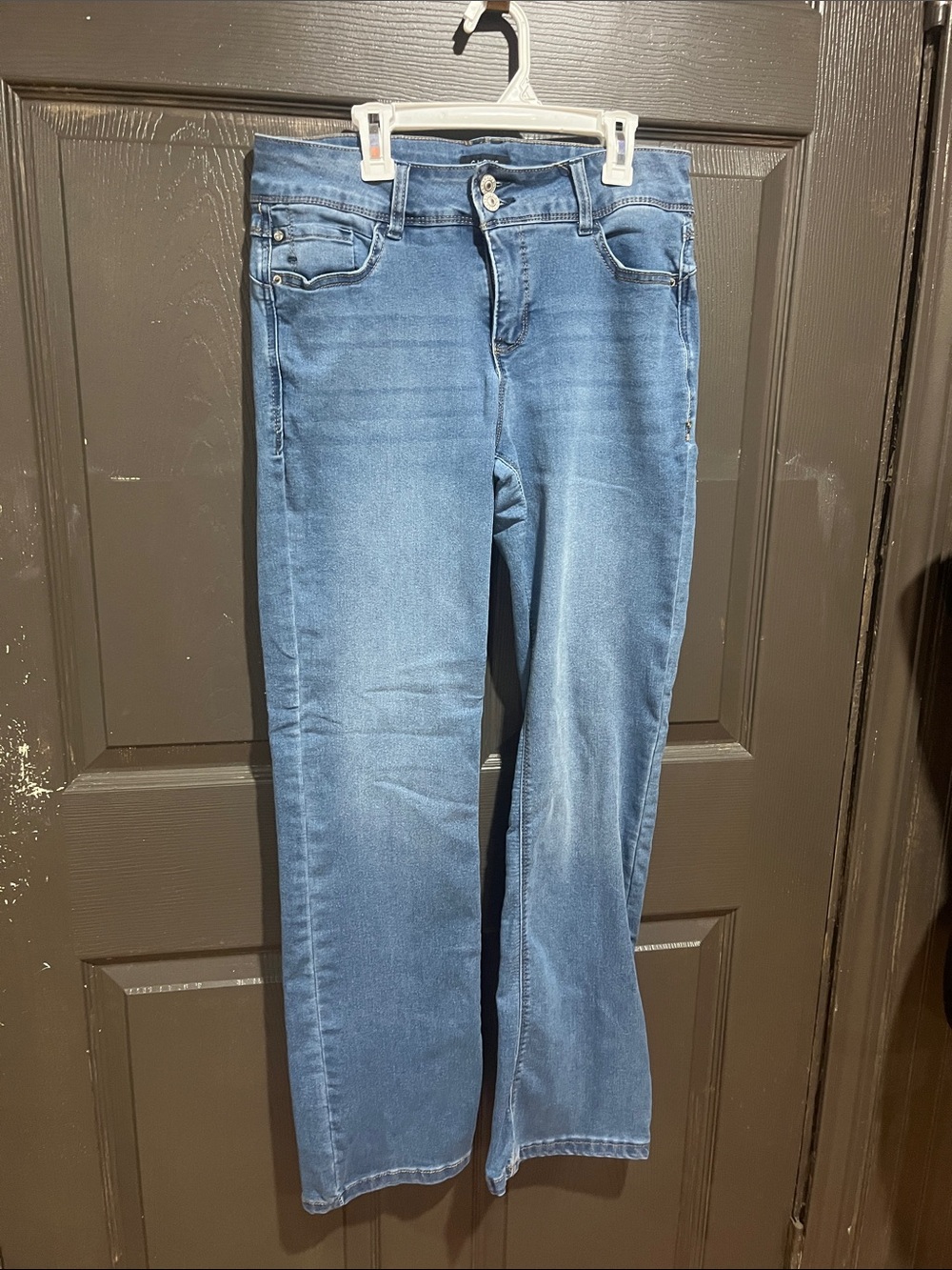Women's Straight Leg High-Rise Jeans in Blue